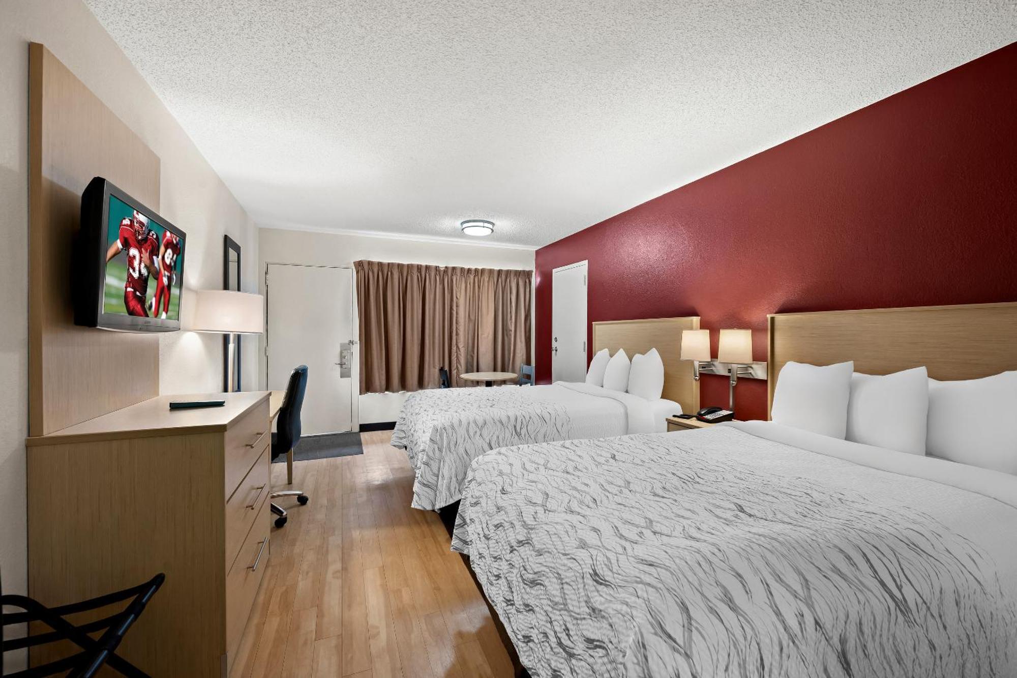Red Roof Inn Plus+ & Suites Naples Downtown-5Th Ave S Eksteriør bilde